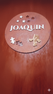 Todo sobre Nombre para Puerta Redondo – 30 x 30 cm con Detalles Calados