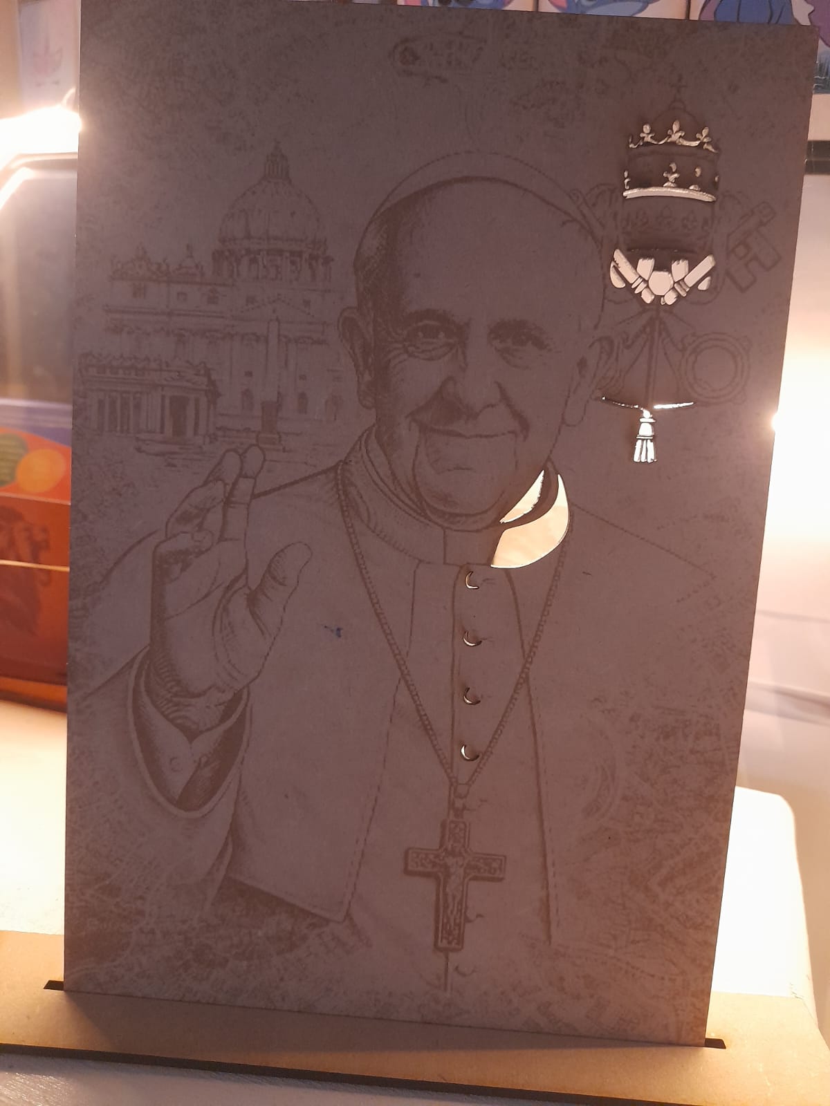 Cuadro del Papa Francisco – Calado en MDF 3 mm - Image 2